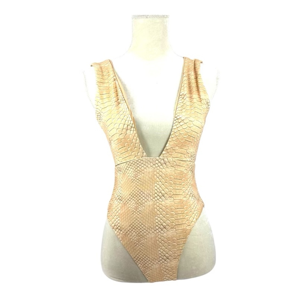 Weworewhat | NWOT S Small Cream Snake Print One Piece Swimsuit